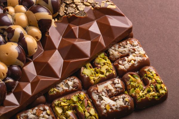 Discover How to Order Rocher Suchard Chocolate in the UK
